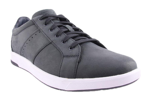 mens sneaker